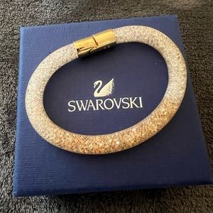 NWT Swarovski Stardust Gradient Bracelet